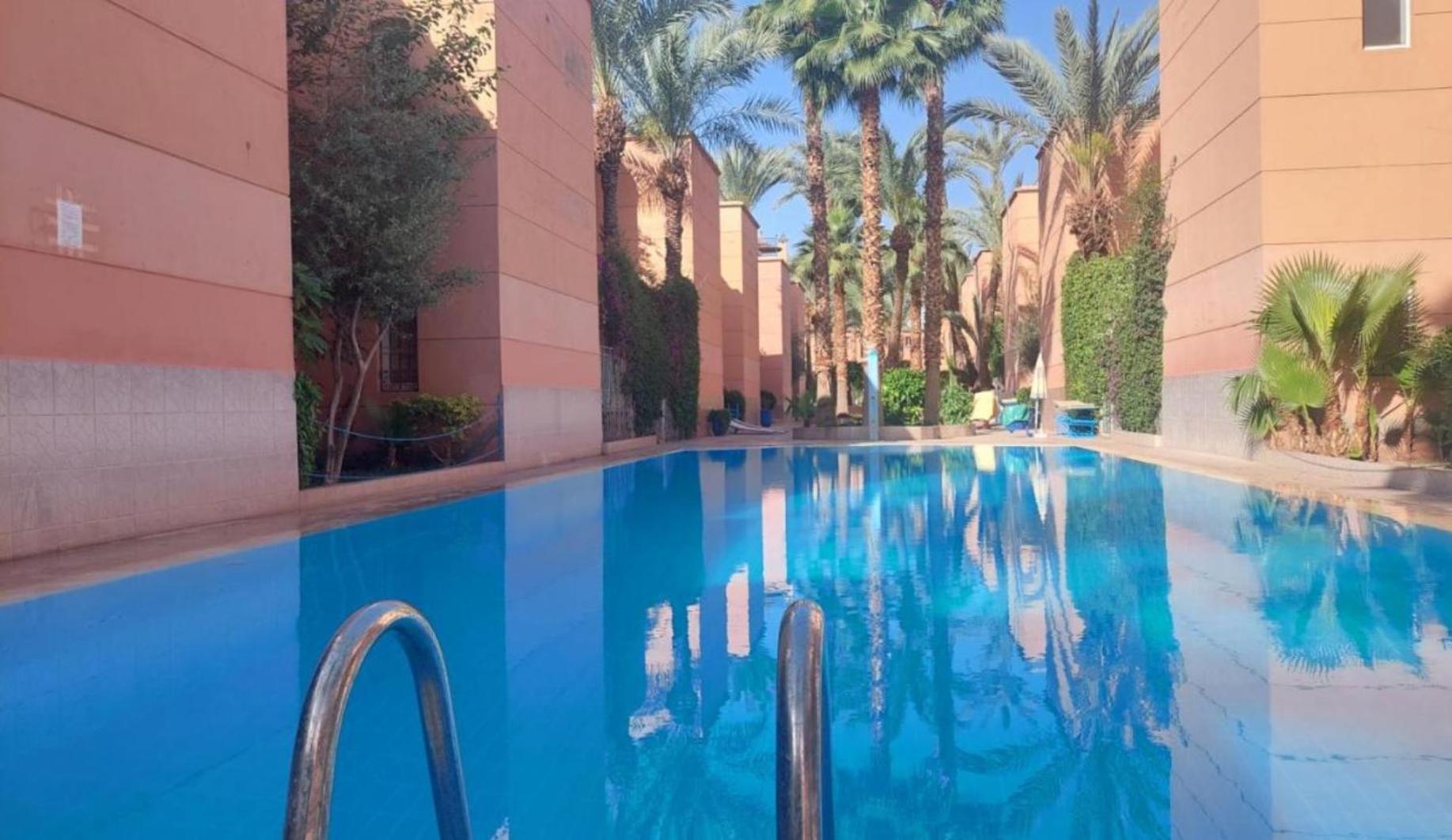 Riad Nezha Avec Jacuzzi Et 3 Piscines Au Coeur De 马拉喀什 外观 照片