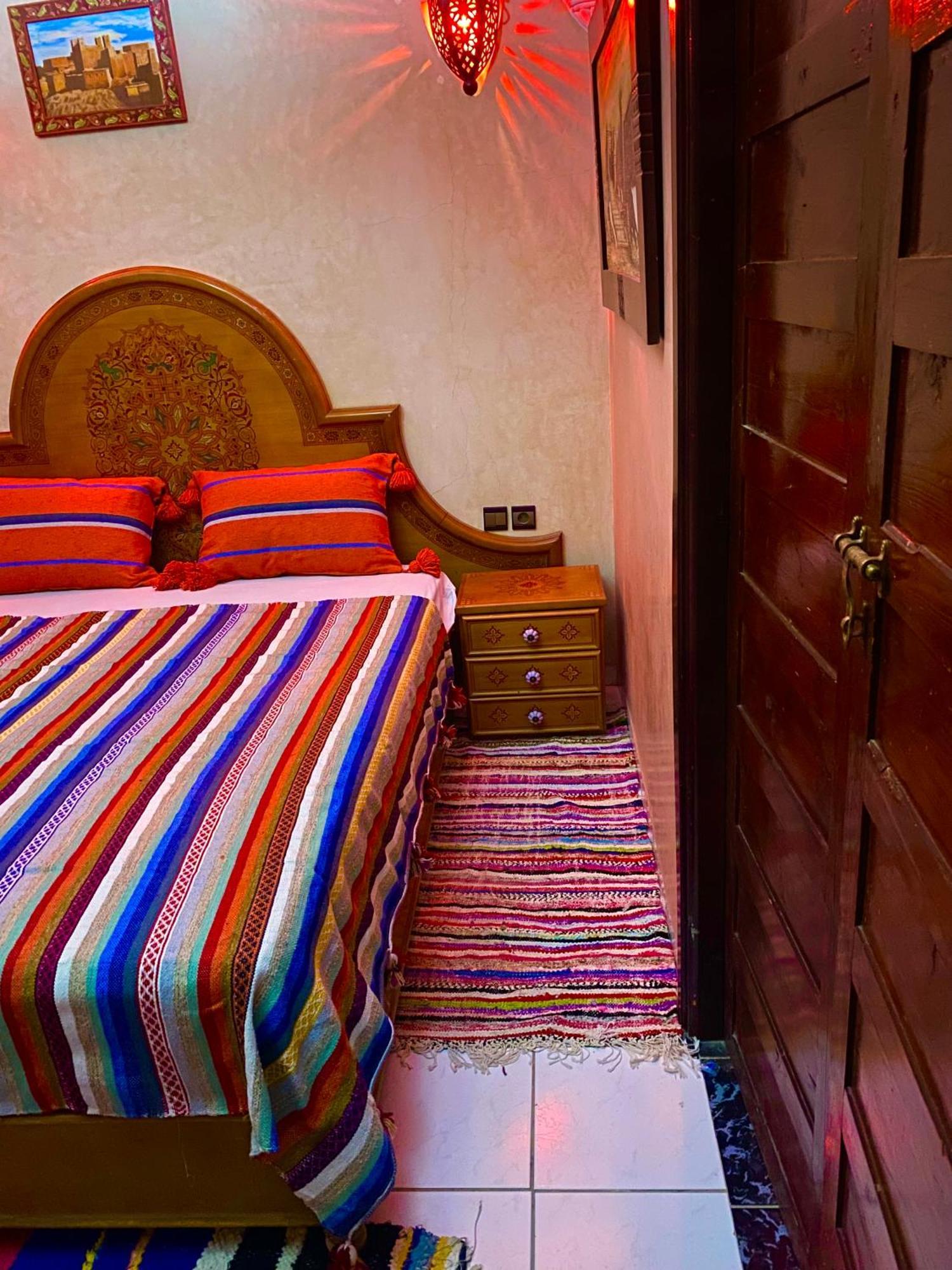 Riad Nezha Avec Jacuzzi Et 3 Piscines Au Coeur De 马拉喀什 外观 照片