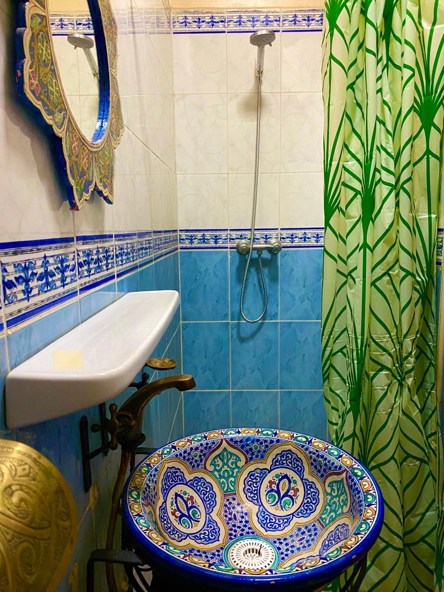 Riad Nezha Avec Jacuzzi Et 3 Piscines Au Coeur De 马拉喀什 外观 照片