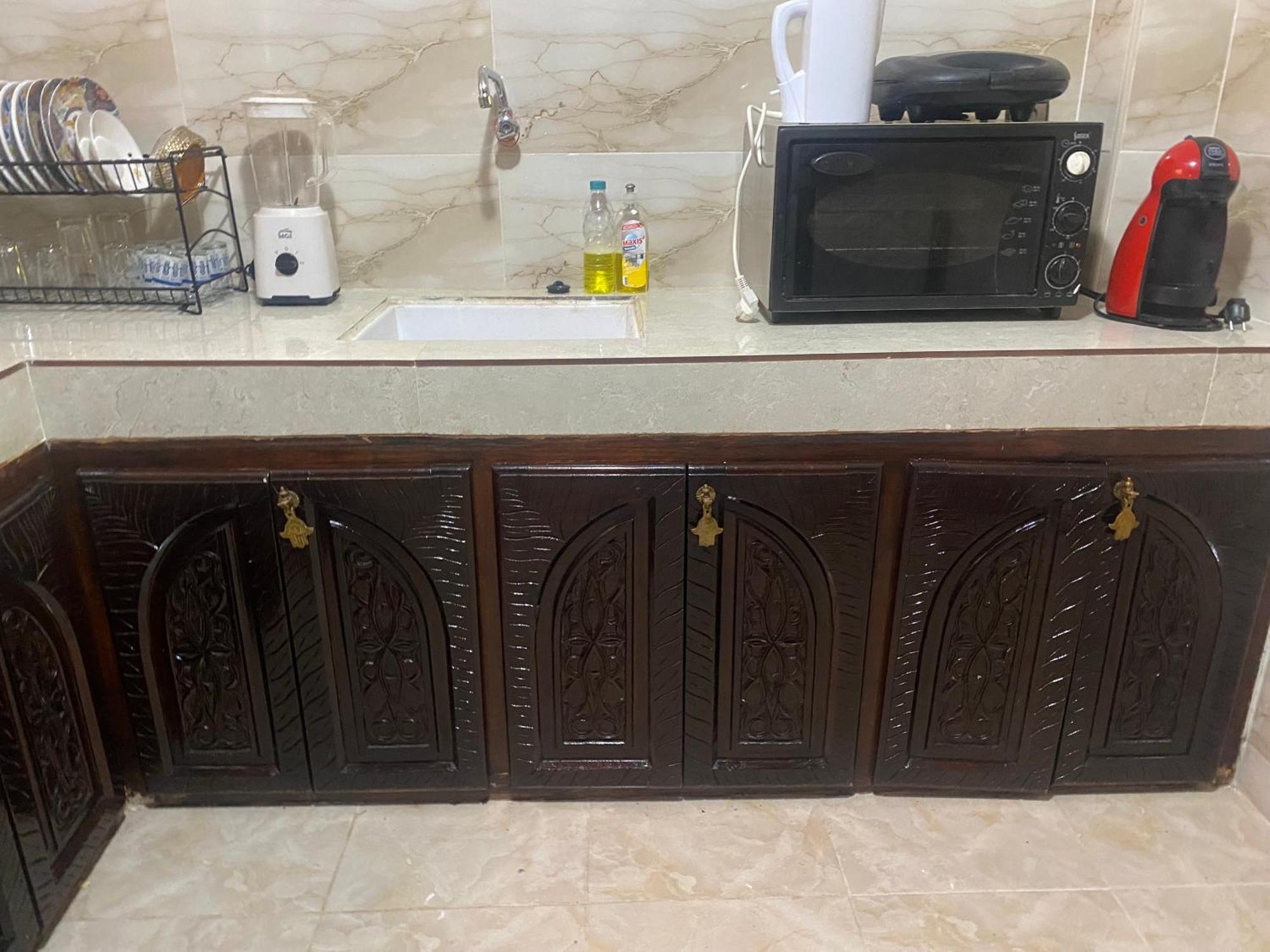 Riad Nezha Avec Jacuzzi Et 3 Piscines Au Coeur De 马拉喀什 外观 照片