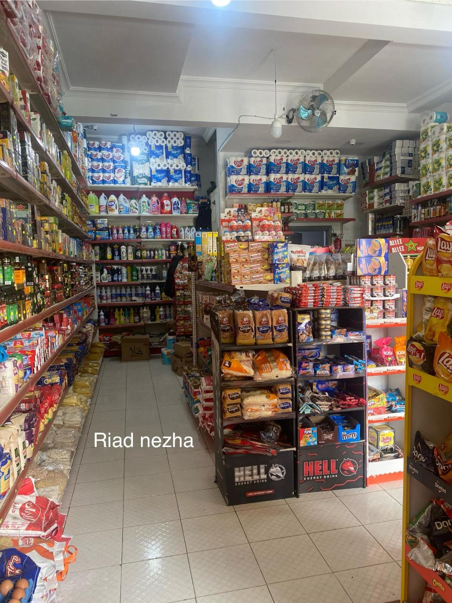 Riad Nezha Avec Jacuzzi Et 3 Piscines Au Coeur De 马拉喀什 外观 照片